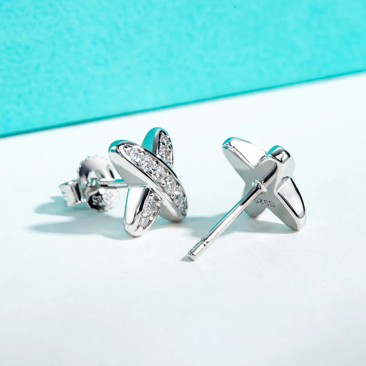 Classic ‘X’ Stud Earrings